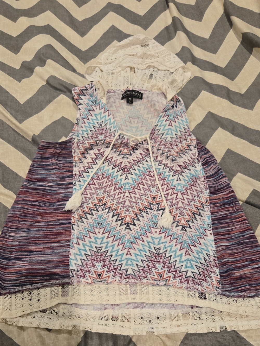 Multicolor Lace-Hem Hooded Women's Tank Top Sweater